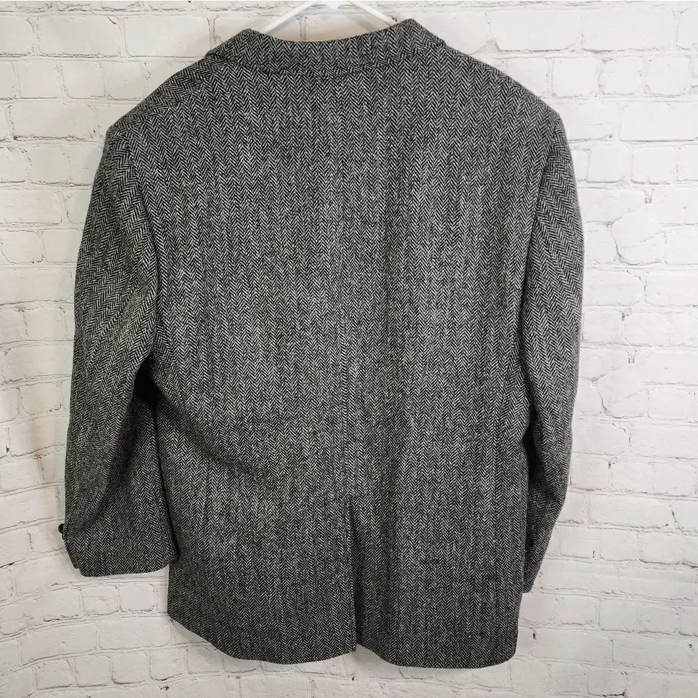 Men's Jos. A. Bank blazer, 100% wool, size 46L